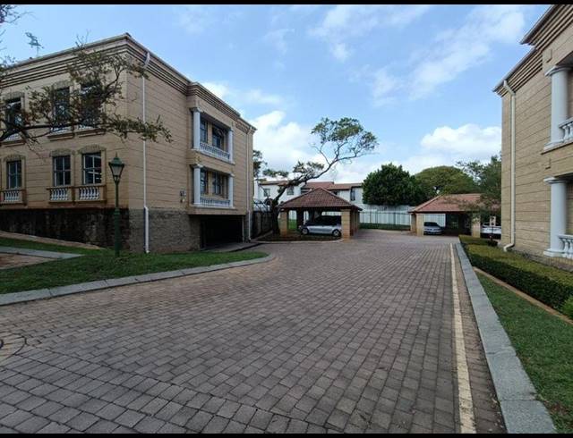 BUSINESS PROPERTY TO RENT IN EPSOM DOWNS